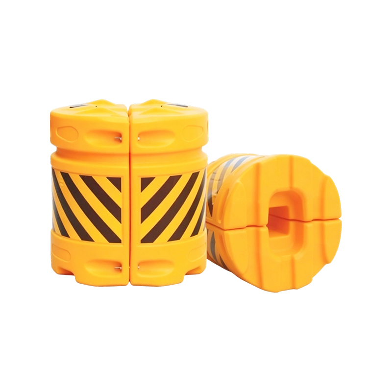 กระบอกป้องกันการกระแทกจราจร HDPE แบบรวมโมดูลาร์พร้อมแผ่นสะท้อนแสง